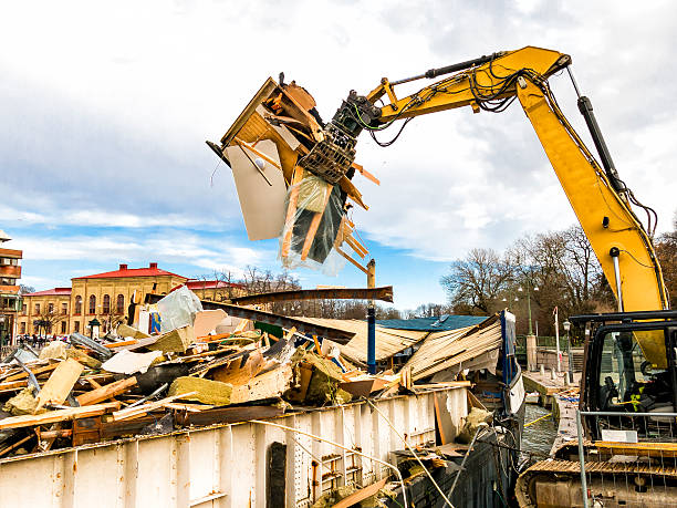 Best Basement Cleanout Services  in Tolleson, AZ